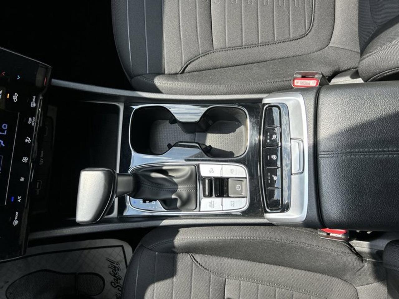 2024 Hyundai Santa Cruz PREFERRED AWD Photo