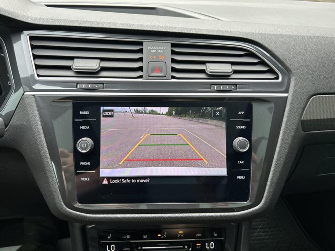 2024 Volkswagen Tiguan Comfortline R-Line 4WD | No Accidents Photo