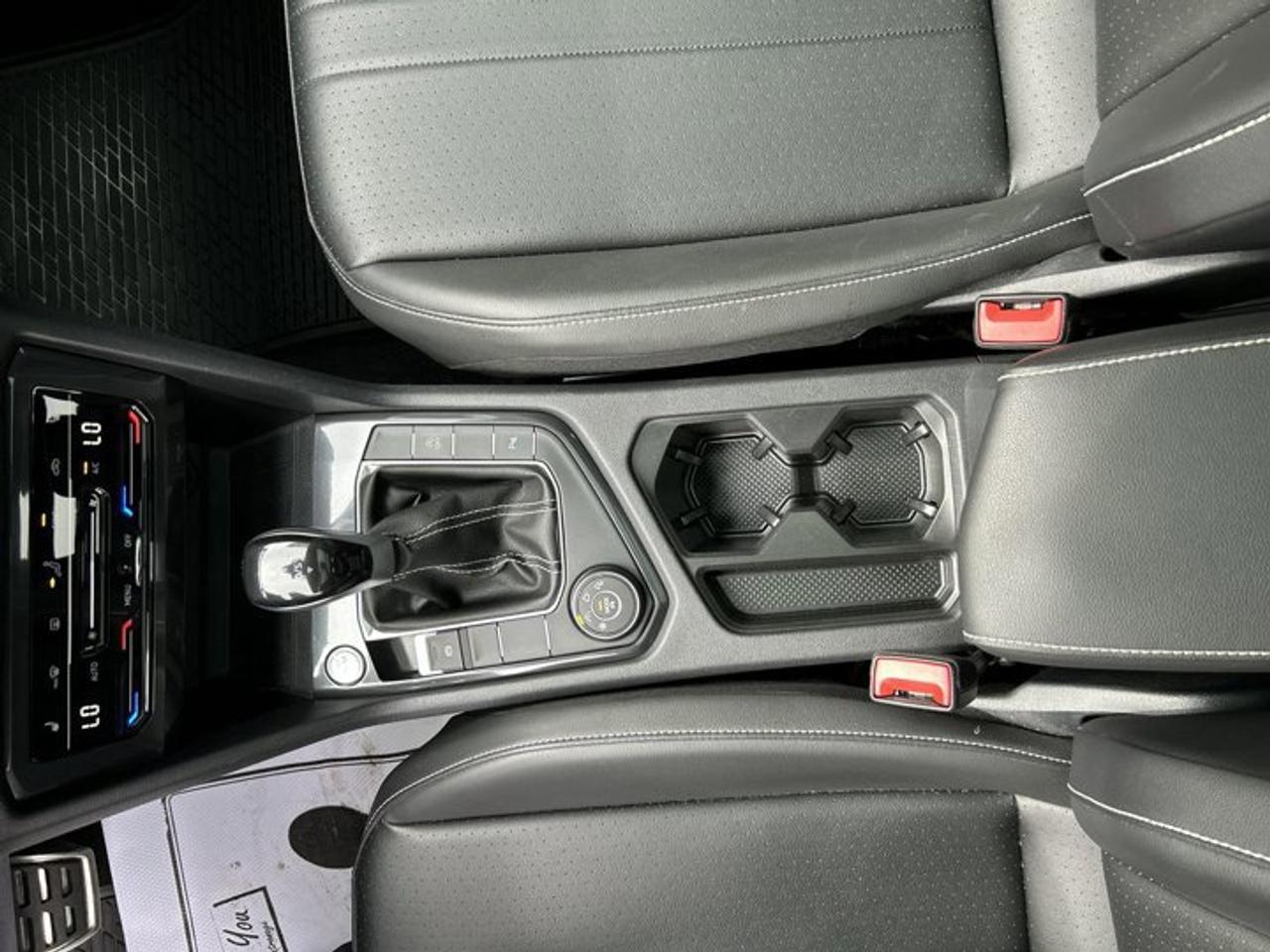 2024 Volkswagen Tiguan Comfortline R-Line 4WD | No Accidents Photo