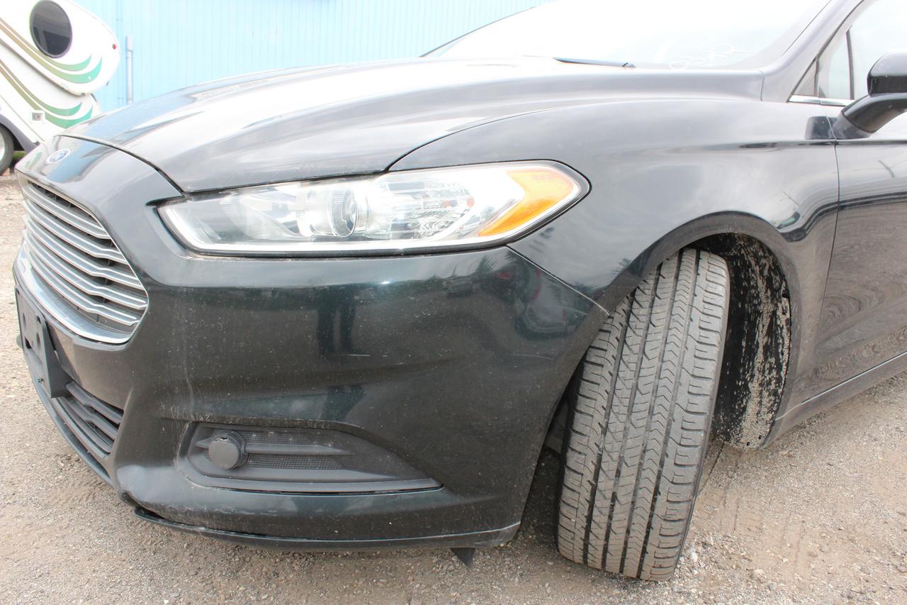 2014 Ford Fusion SE Photo