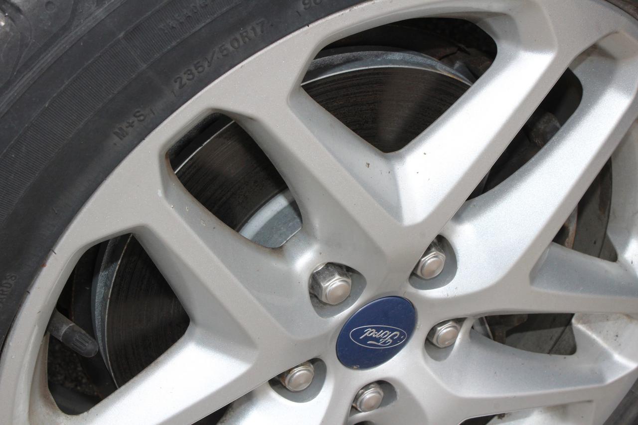 2014 Ford Fusion SE Photo