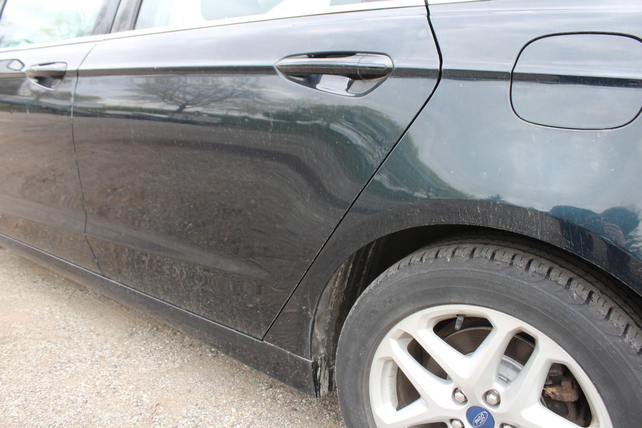 2014 Ford Fusion SE Photo