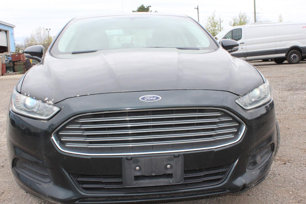 2014 Ford Fusion SE Photo