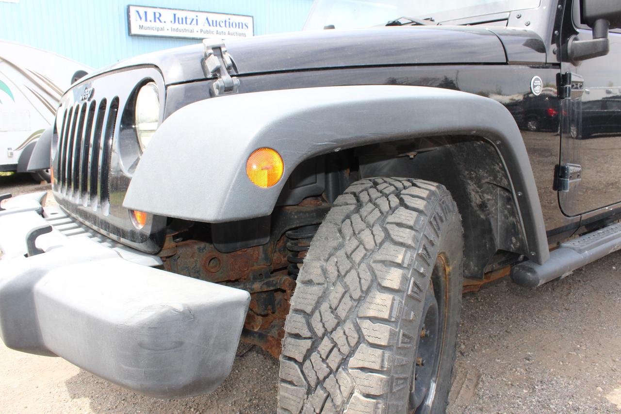 2012 Jeep Wrangler SPORT Photo