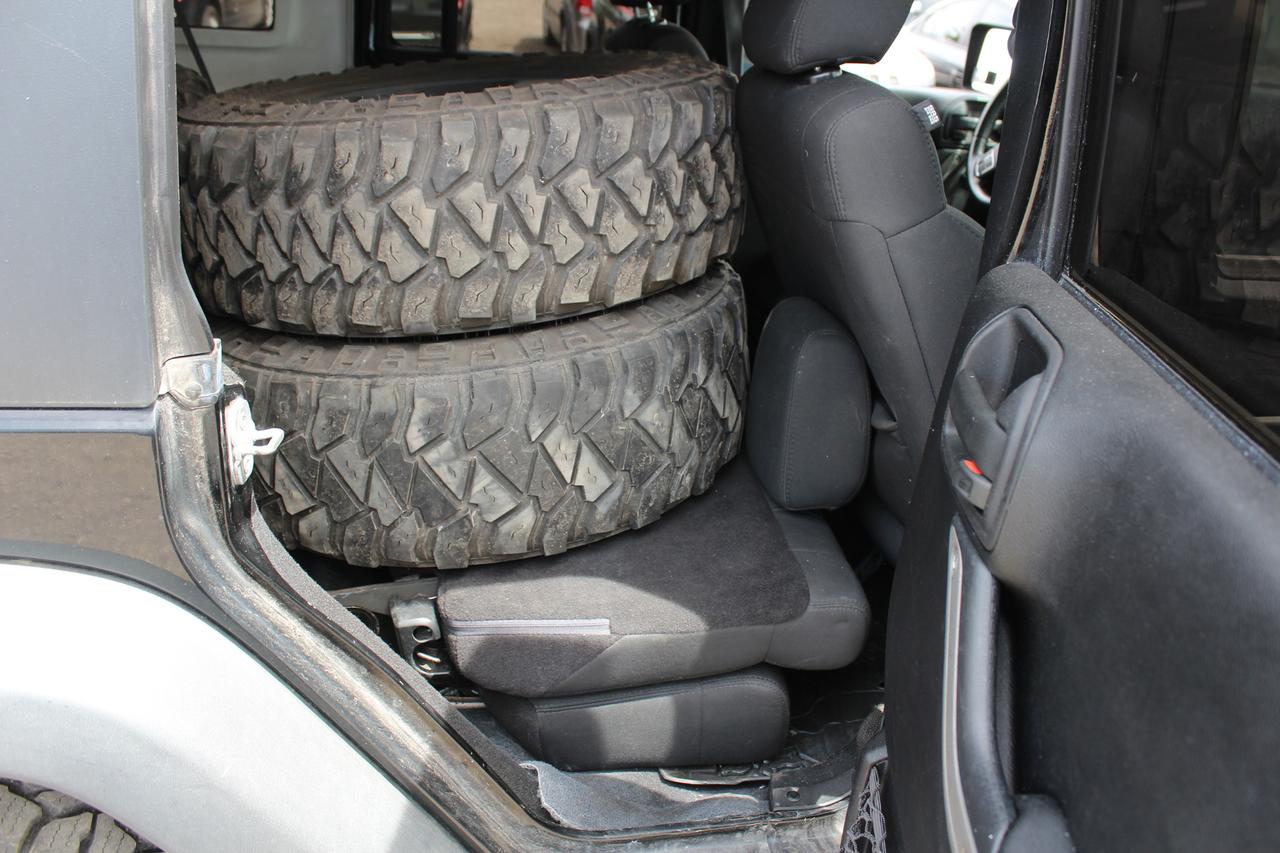 2012 Jeep Wrangler SPORT Photo