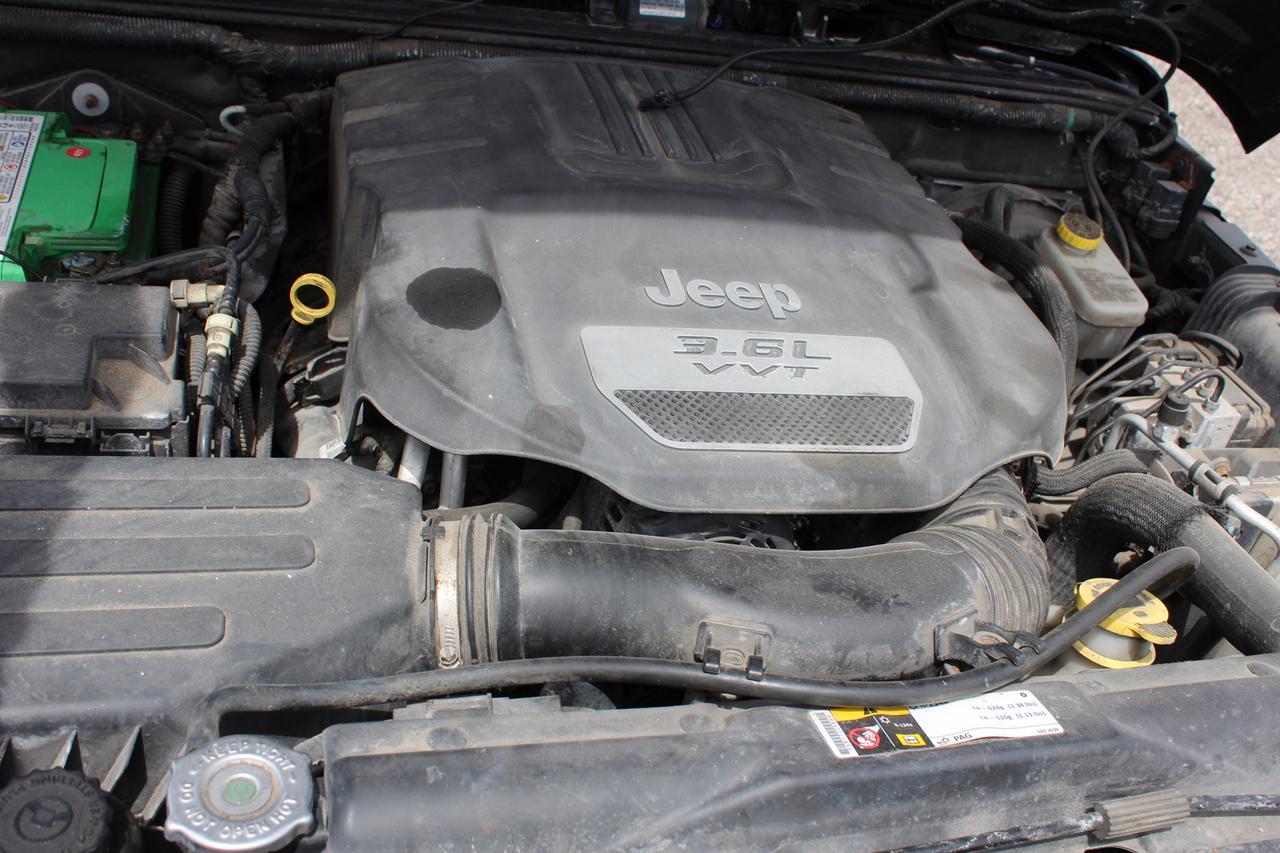 2012 Jeep Wrangler SPORT Photo