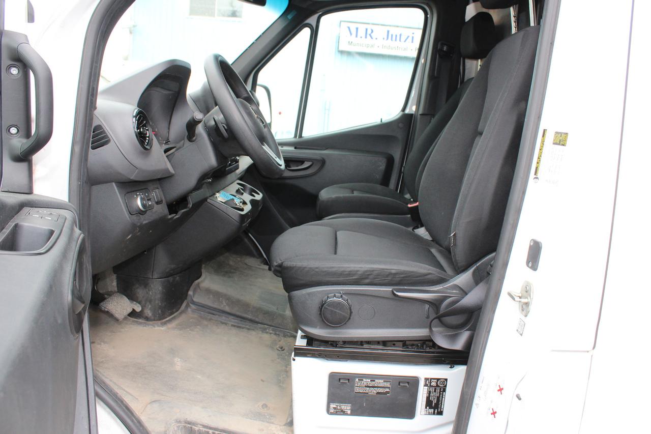 2020 Mercedes-Benz Sprinter  Photo