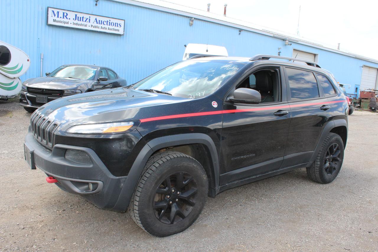 2015 Jeep Cherokee Trailhawk Photo0