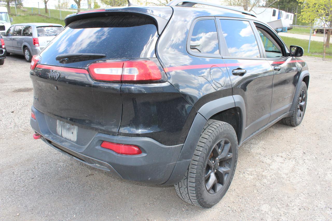 2015 Jeep Cherokee Trailhawk Photo