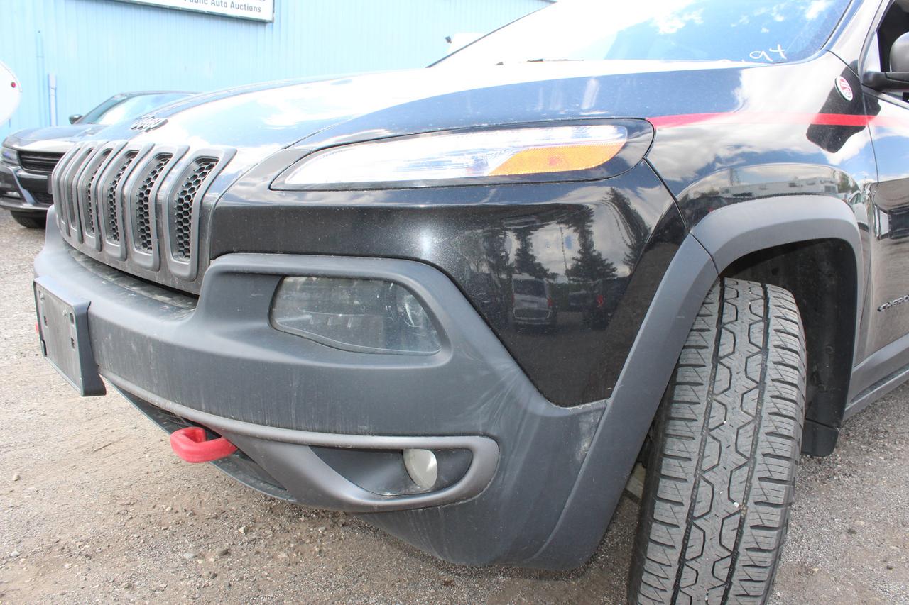 2015 Jeep Cherokee Trailhawk Photo