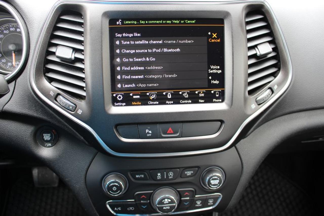 2019 Jeep Cherokee Trailhawk*LowK*4x4*Heated Leather*CarPlay*Rear Cam Photo