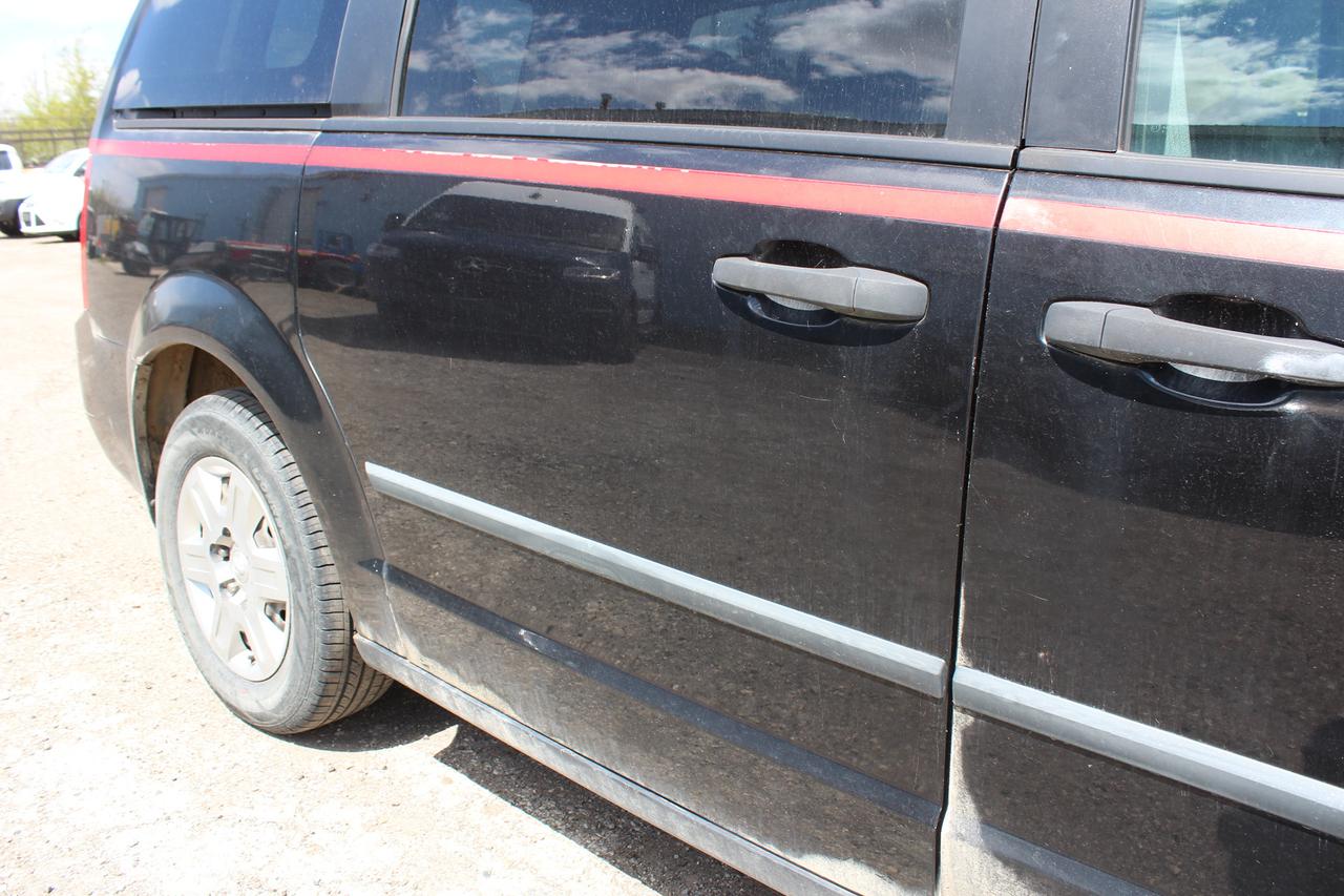 2008 Dodge Grand Caravan SE Photo