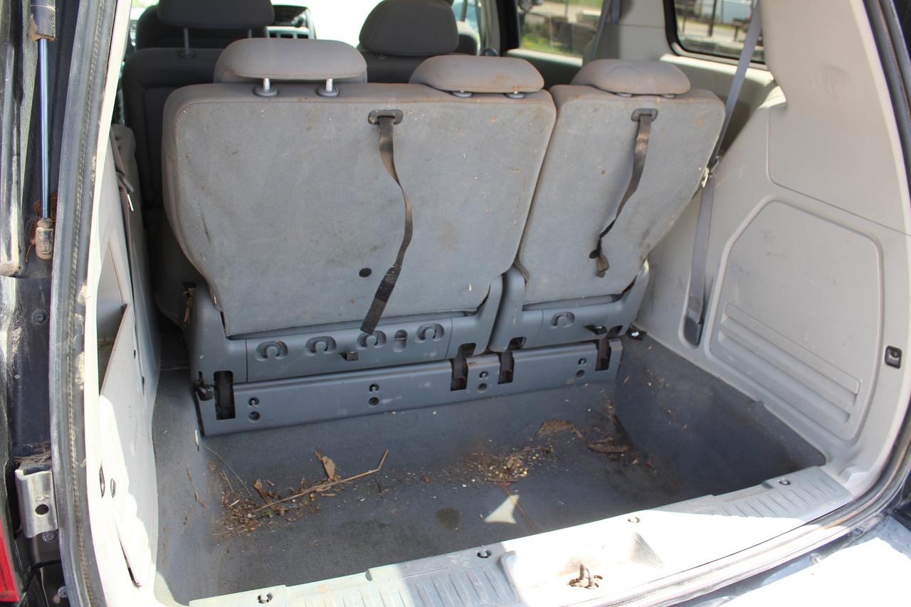 2008 Dodge Grand Caravan SE Photo