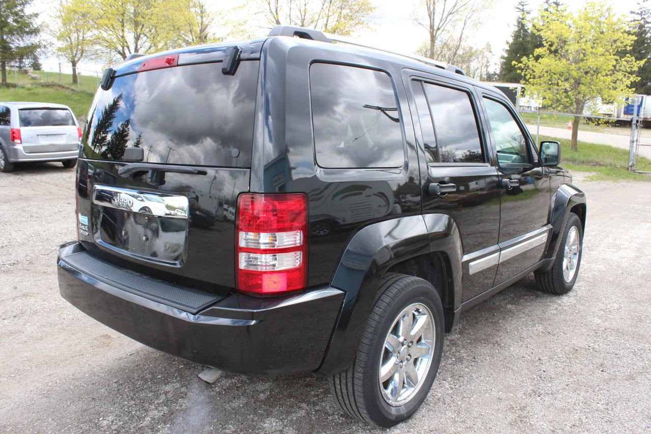 2010 Jeep Liberty Limited Edition Photo