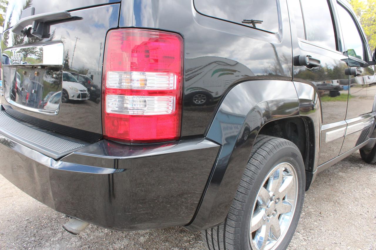 2010 Jeep Liberty Limited Edition Photo