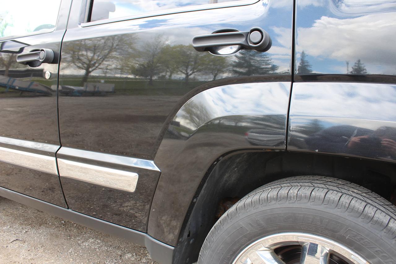 2010 Jeep Liberty Limited Edition Photo