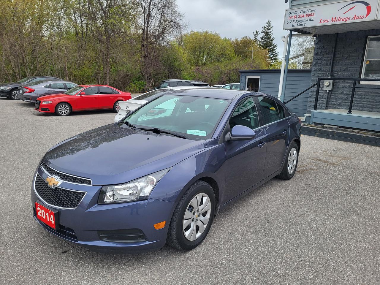 2014 Chevrolet Cruze LT Photo0