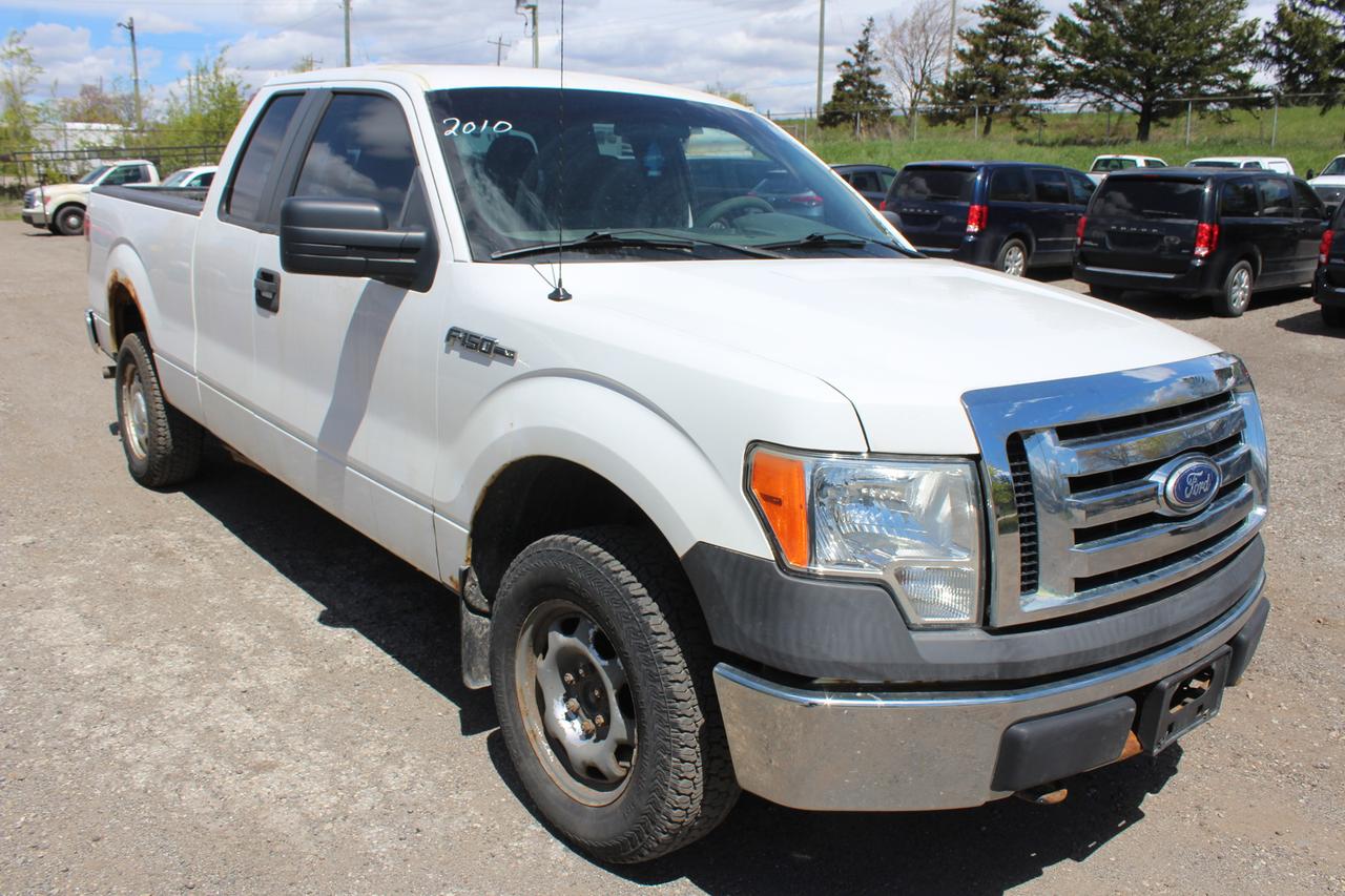 2010 Ford F-150 XL Photo