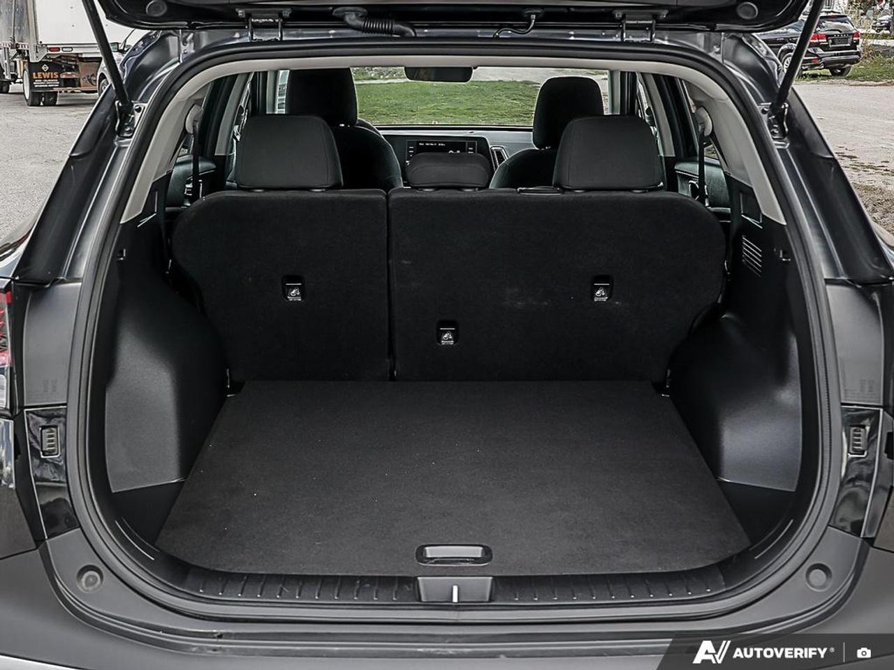 2024 Kia Sportage LX AWD, R/V CAM, LKA, FCA, H/SEATS Photo