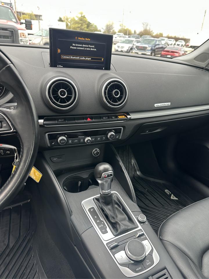 2017 Audi A3 2.0T Komfort Photo