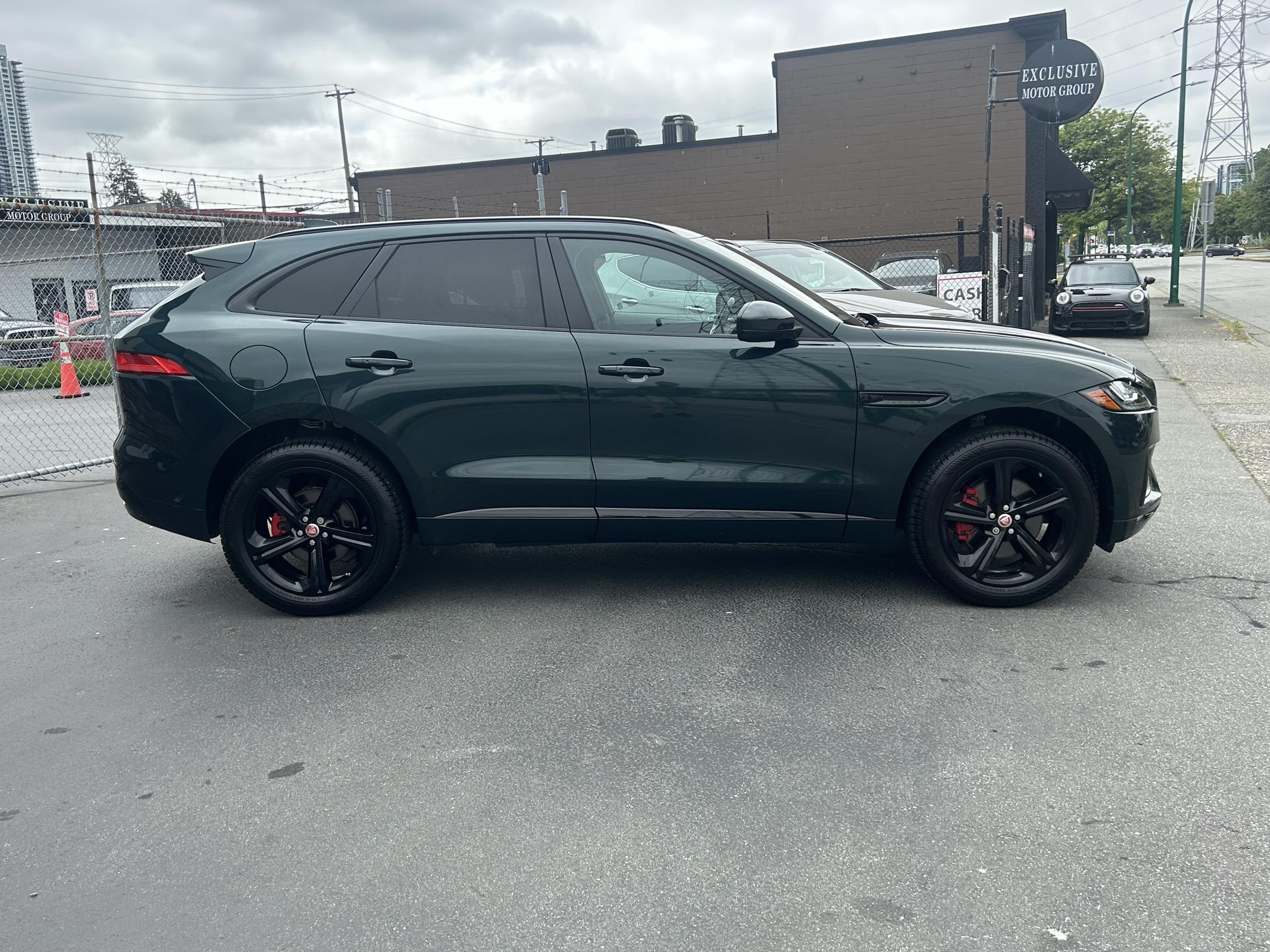 2017 Jaguar F-Pace S - Photo 23