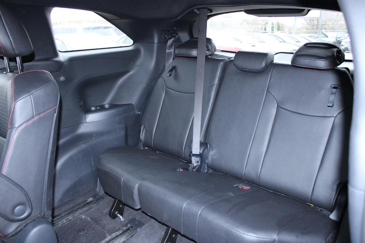2025 Toyota Sienna XSE Photo