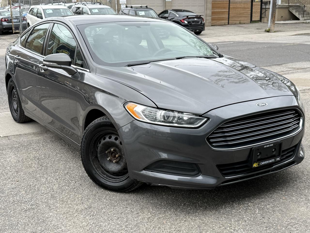 2016 Ford Fusion SE Photo