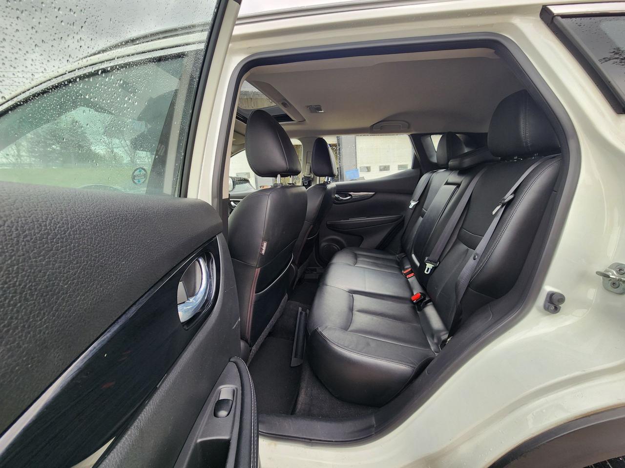 2018 Nissan Qashqai SL l Fully Loaded l Low KM l Clean CarFax Photo