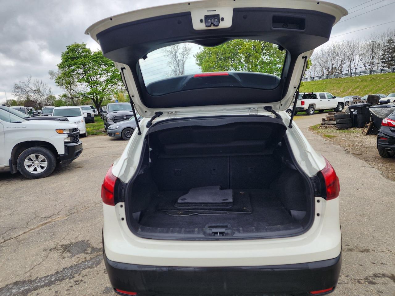 2018 Nissan Qashqai SL l Fully Loaded l Low KM l Clean CarFax Photo