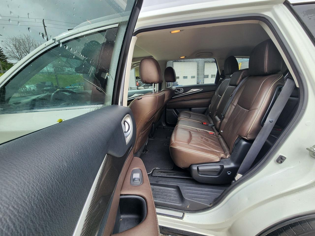 2017 Infiniti QX60 BASE l Clean CarFax l No Accidents l AWD Photo