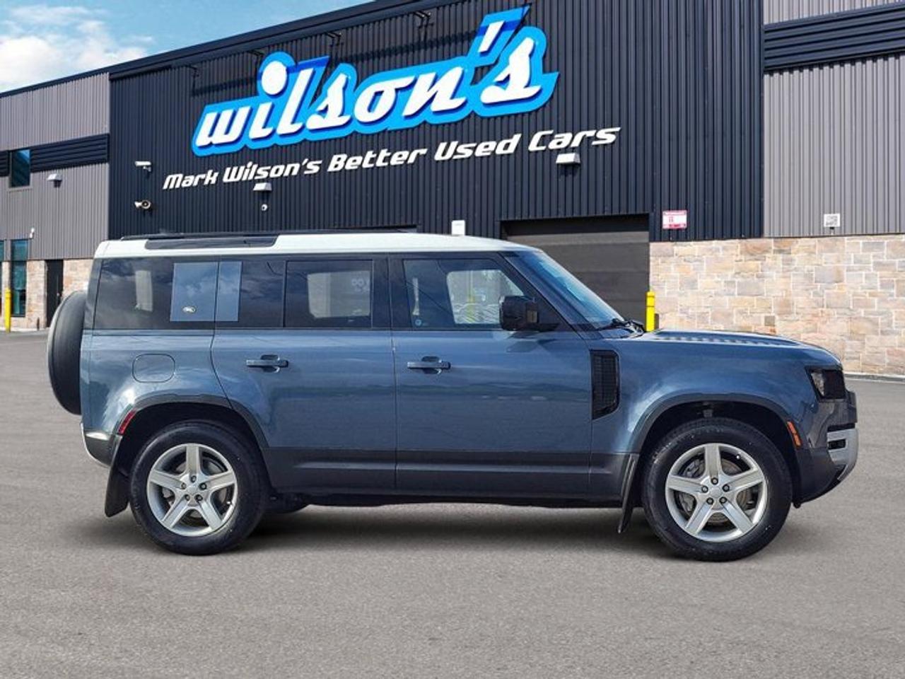 2023 Land Rover Defender SE 4WD | 3.0L | Leather | Sunroof | Nav | 360 Camera | Heated Seats | Power Seat | and More ! Photo
