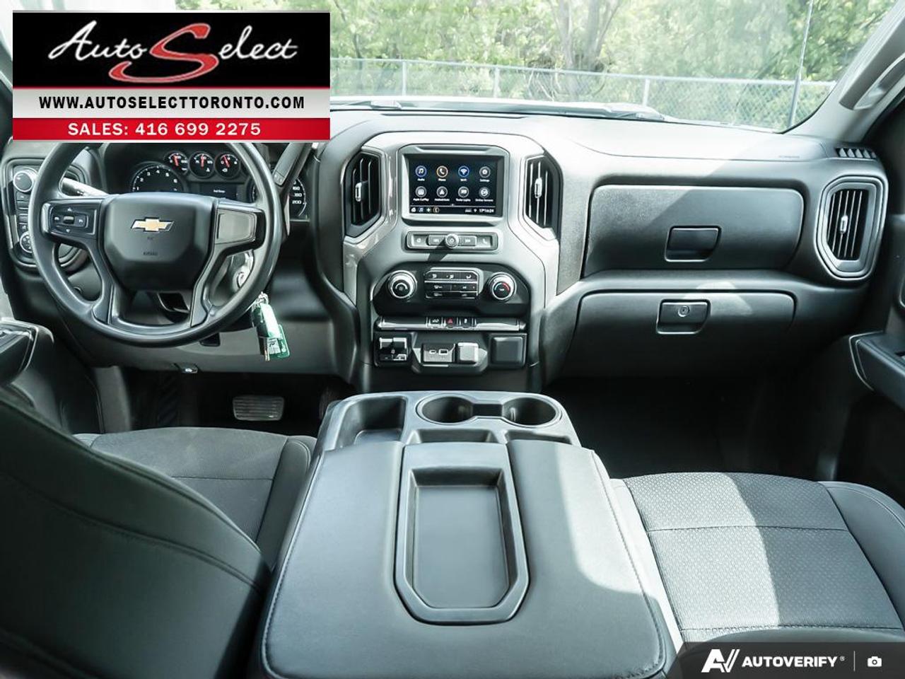 2022 Chevrolet Silverado 2500 HD Custom **6.6L V8** 4x4 - Apple Carplay - Clean Carfax Photo