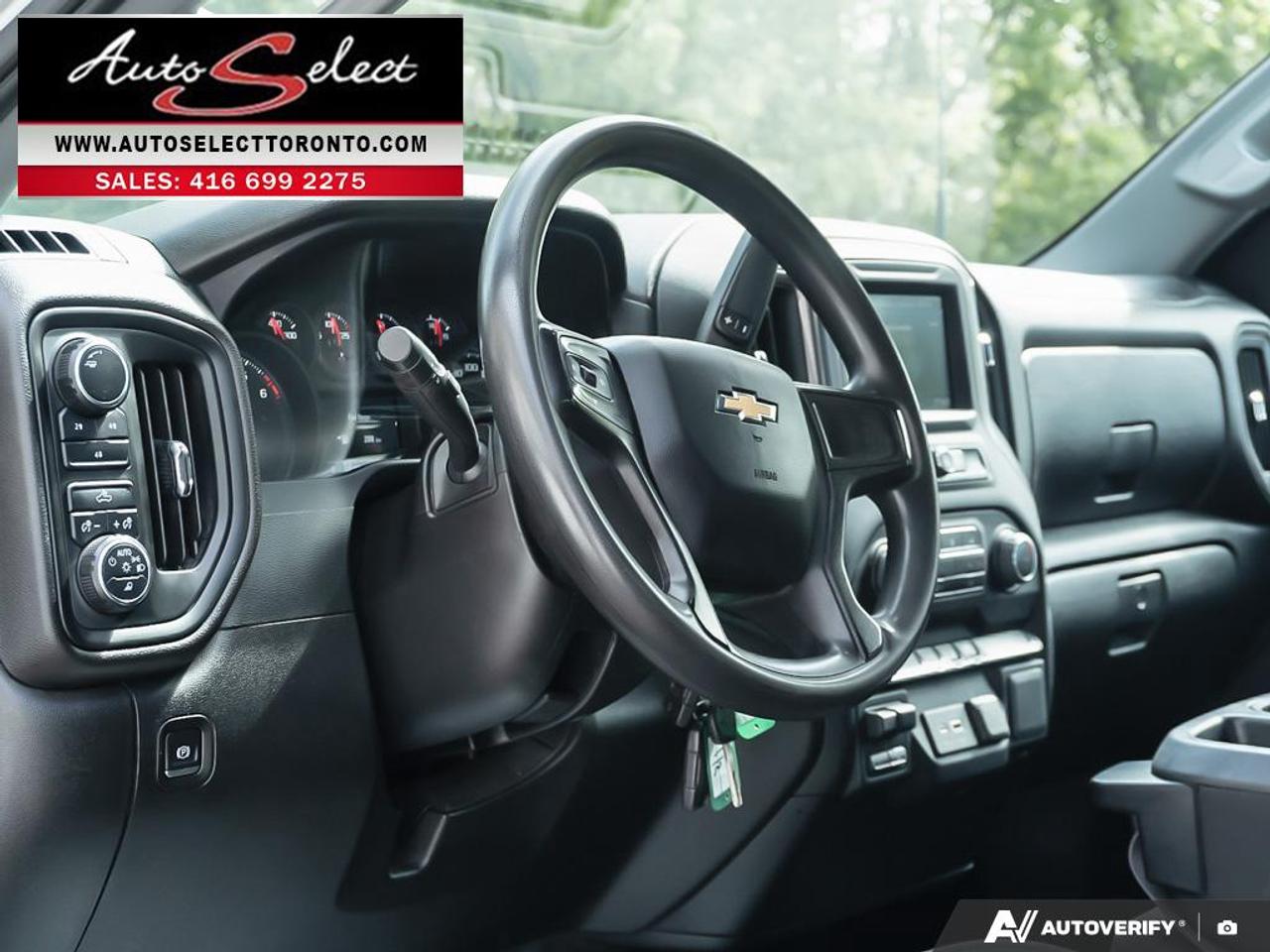 2022 Chevrolet Silverado 2500 HD Custom **6.6L V8** 4x4 - Apple Carplay - Clean Carfax Photo