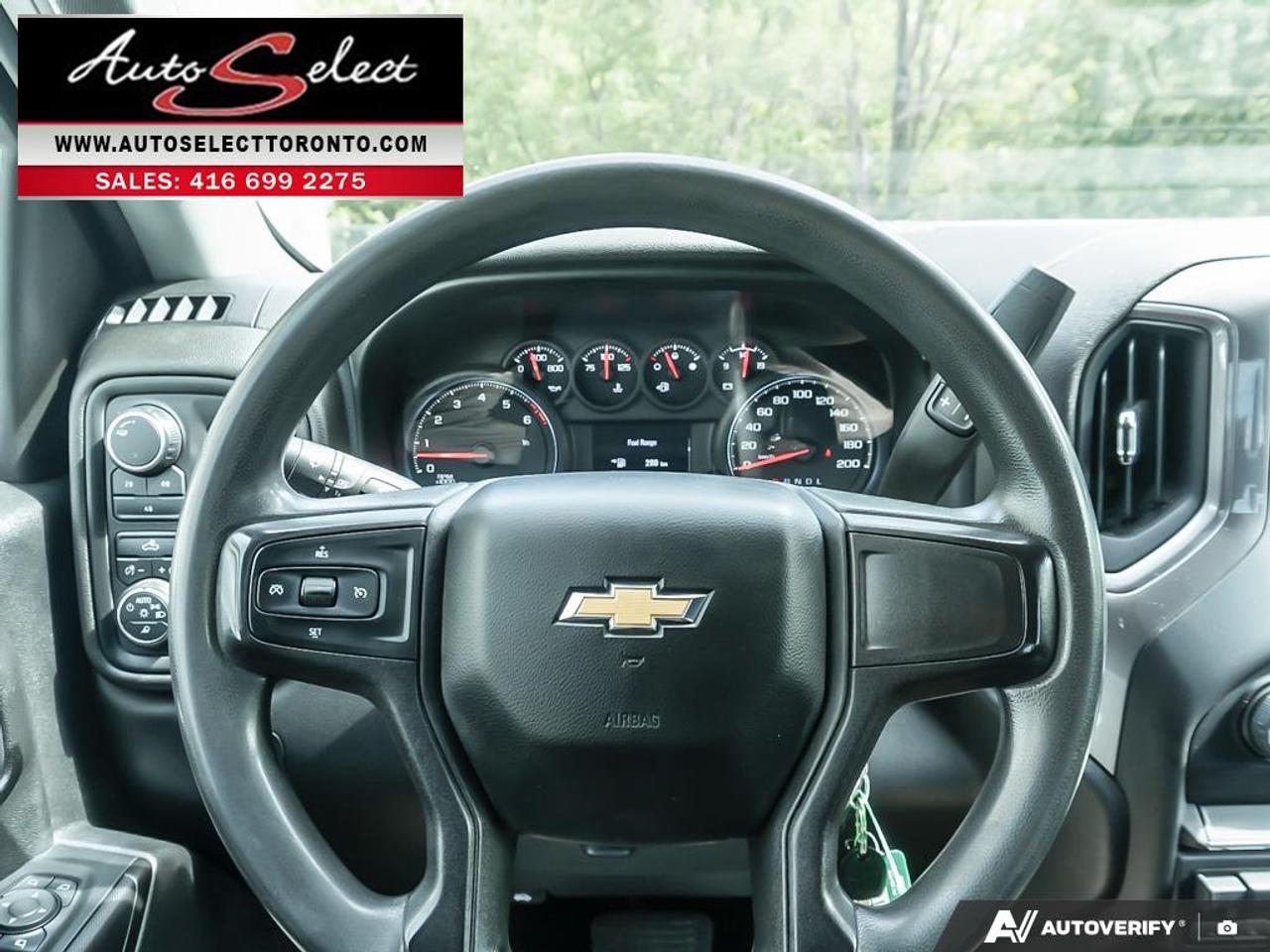 2022 Chevrolet Silverado 2500 HD Custom **6.6L V8** 4x4 - Apple Carplay - Clean Carfax Photo