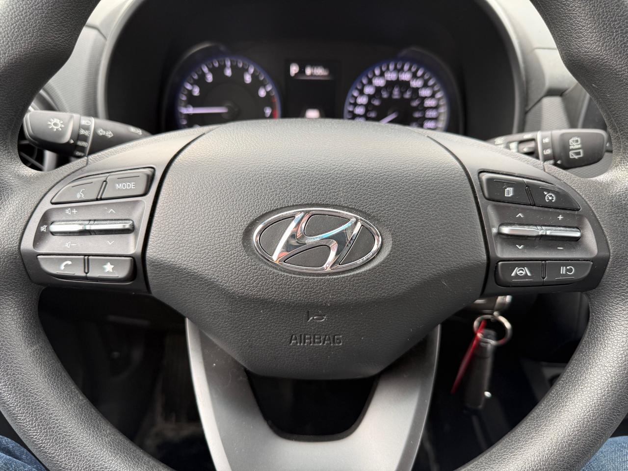 2023 Hyundai KONA 2.0L Essential Heated Seats! CarPlay! Photo