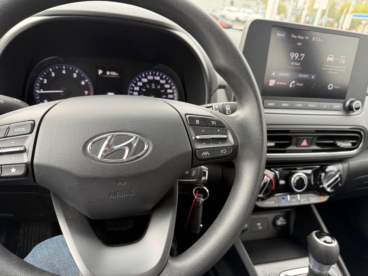 2023 Hyundai KONA 2.0L Essential Heated Seats! CarPlay! Photo