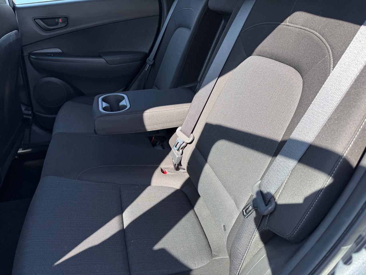 2023 Hyundai KONA 2.0L Essential Heated Seats! CarPlay! Photo