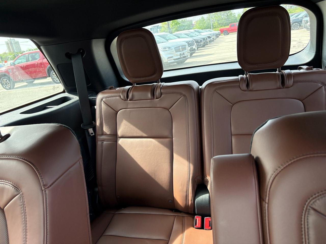 2025 Lincoln Aviator Reserve 201A|HEATED/VENT STS|DYNAMIC HANDLING PK|1 OWNER|N Photo