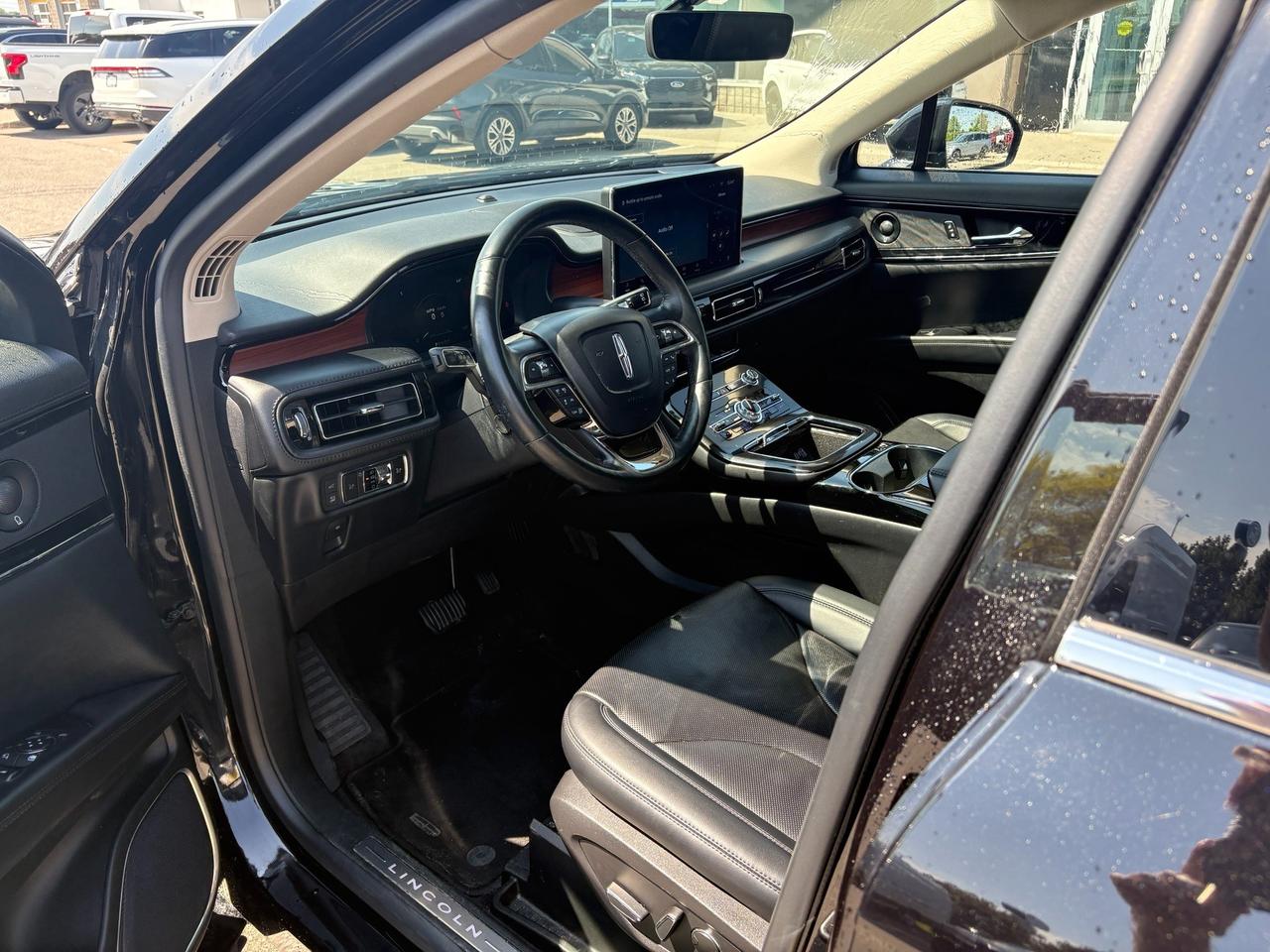 2022 Lincoln Nautilus Reserve HEATED/VENT CAPTAIN SEATS|201A|2.7L V6 Photo