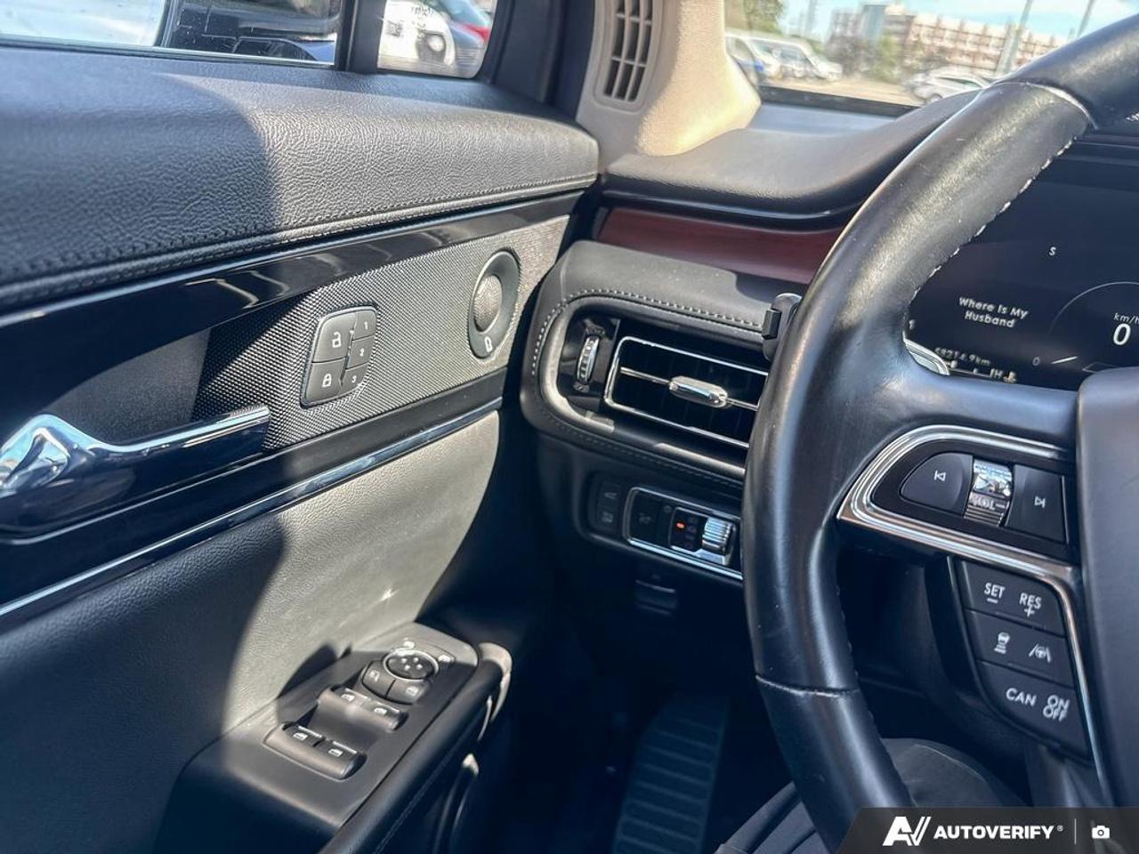 2022 Lincoln Nautilus Reserve HEATED/VENT CAPTAIN SEATS|201A|2.7L V6 Photo