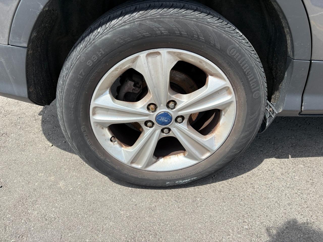 2013 Ford Escape 200A|HEATED SEATS|NO ACCIDENTS Photo