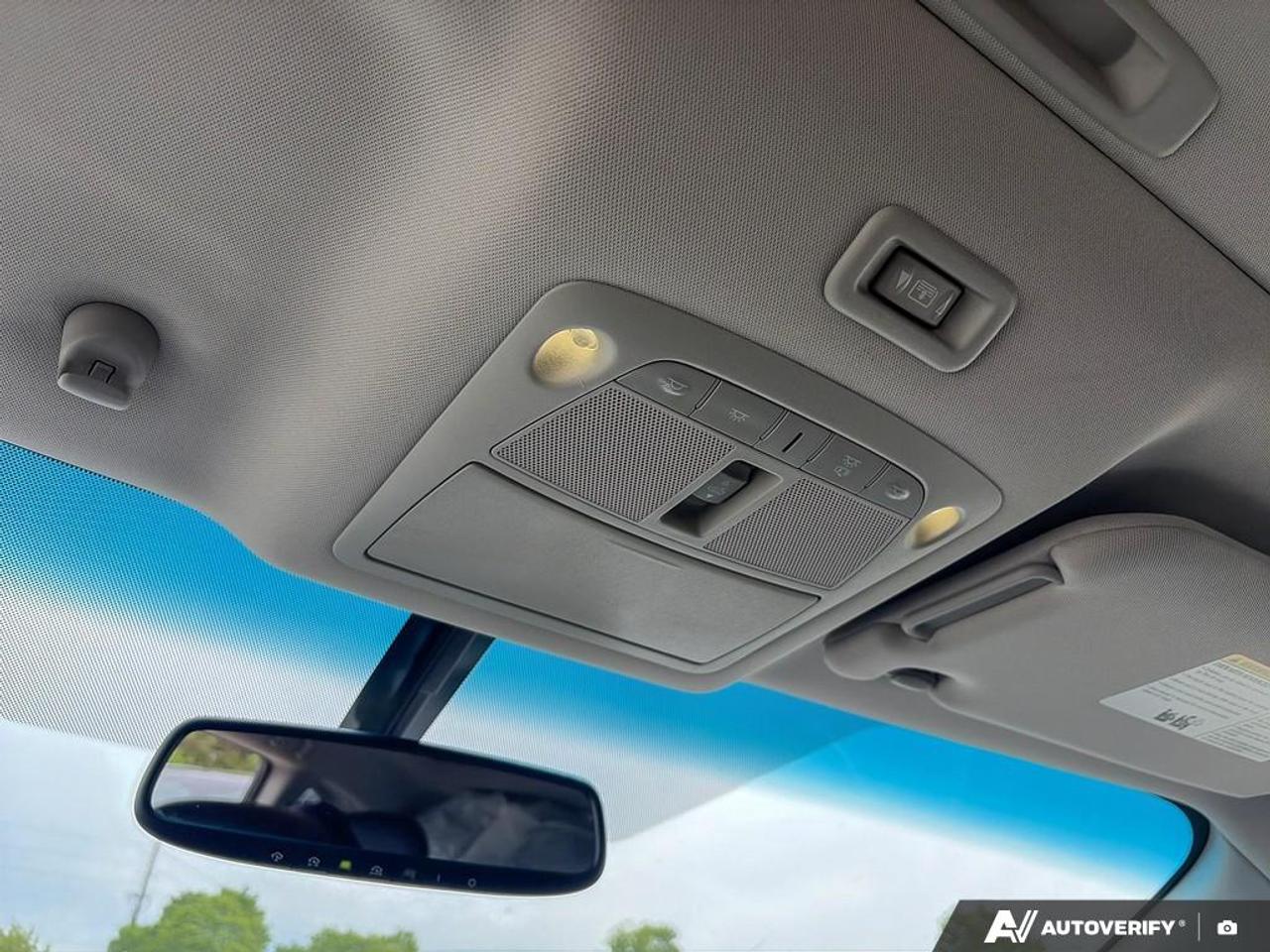 2014 Nissan Pathfinder Platinum PREMIUM PK|NO ACCIDENTS|1 OWNER|ALL WEATHER MATS Photo
