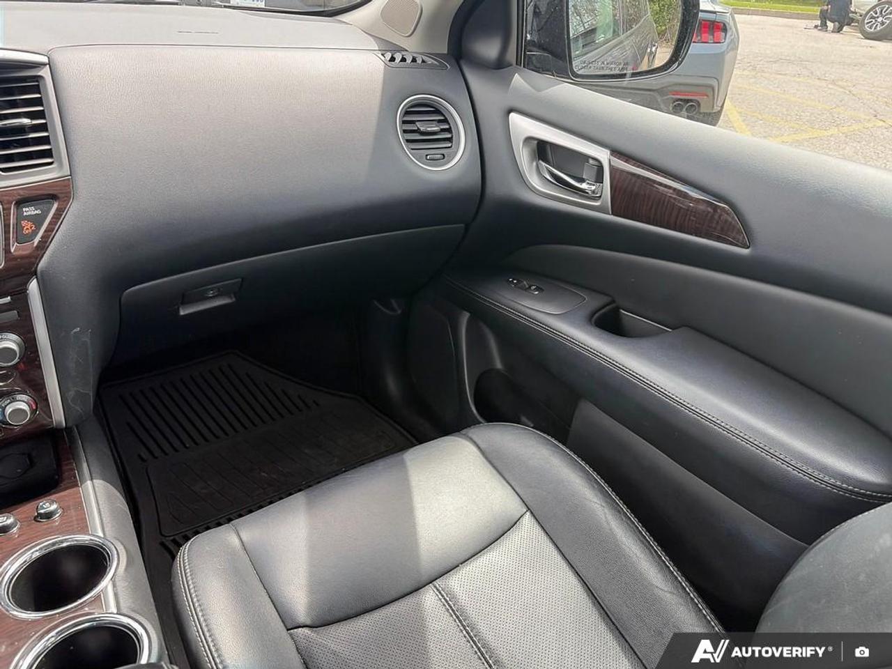 2014 Nissan Pathfinder Platinum PREMIUM PK|NO ACCIDENTS|1 OWNER|ALL WEATHER MATS Photo