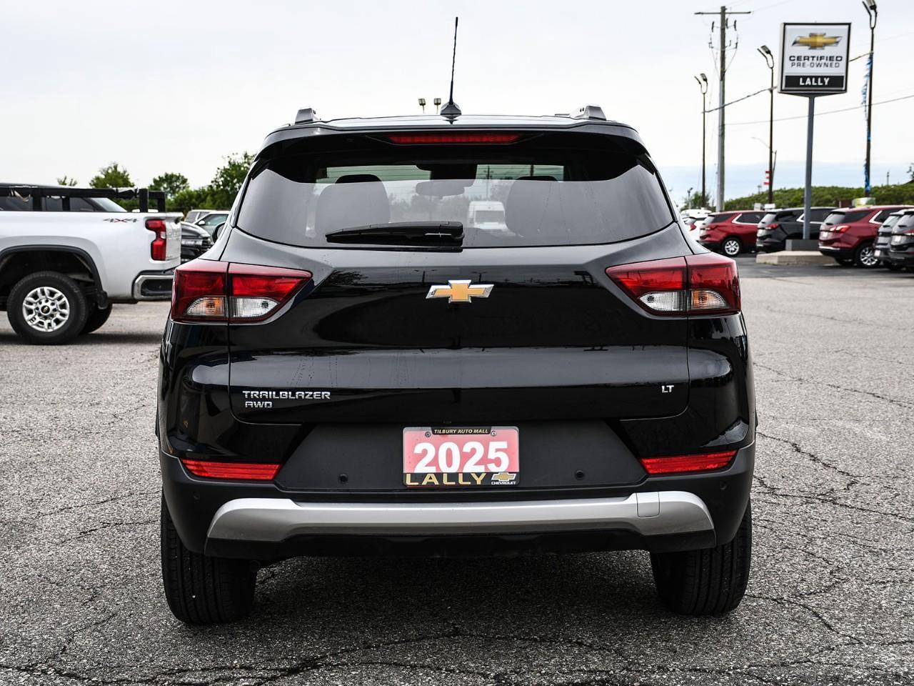 2025 Chevrolet TrailBlazer LT Photo