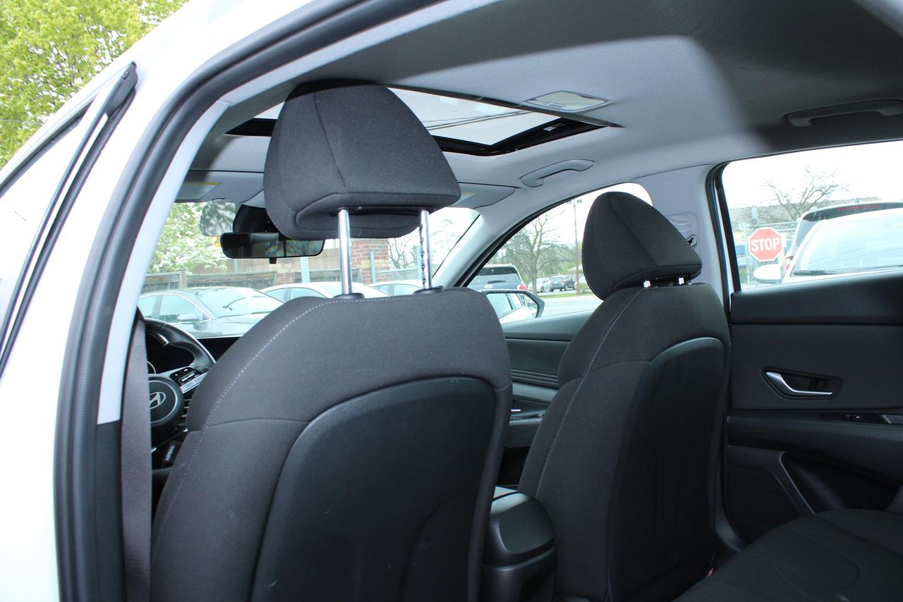 2025 Hyundai Elantra Preferred Photo