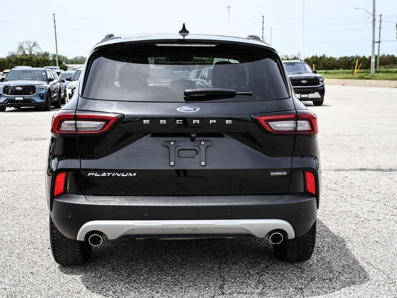 2024 Ford Escape Platinum HYBRID | NAV | HTD SEATS | HTD STEERING | REMOTE START Photo3