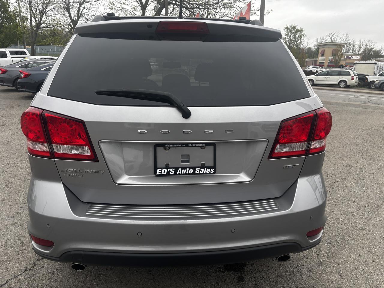 2017 Dodge Journey GT, All Wheel Drive, Leather Seats, Alloys, Photo4