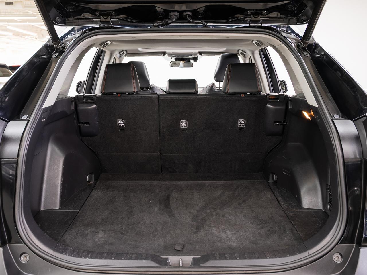 2019 Toyota RAV4 TRAIL AWD | Leather | Sunroof | Cooled Seats | BSM
