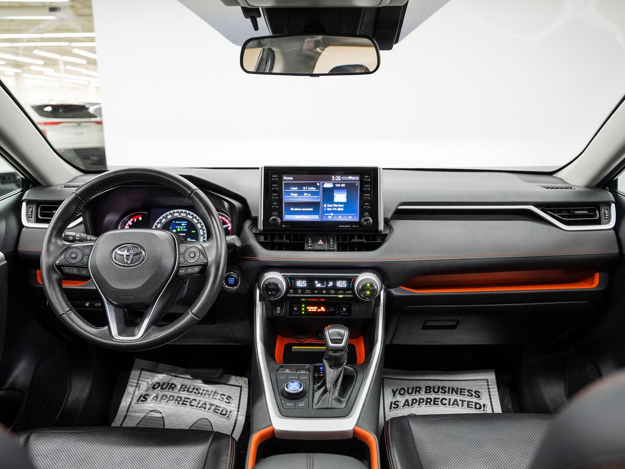 2019 Toyota RAV4 TRAIL AWD | Leather | Sunroof | Cooled Seats | BSM