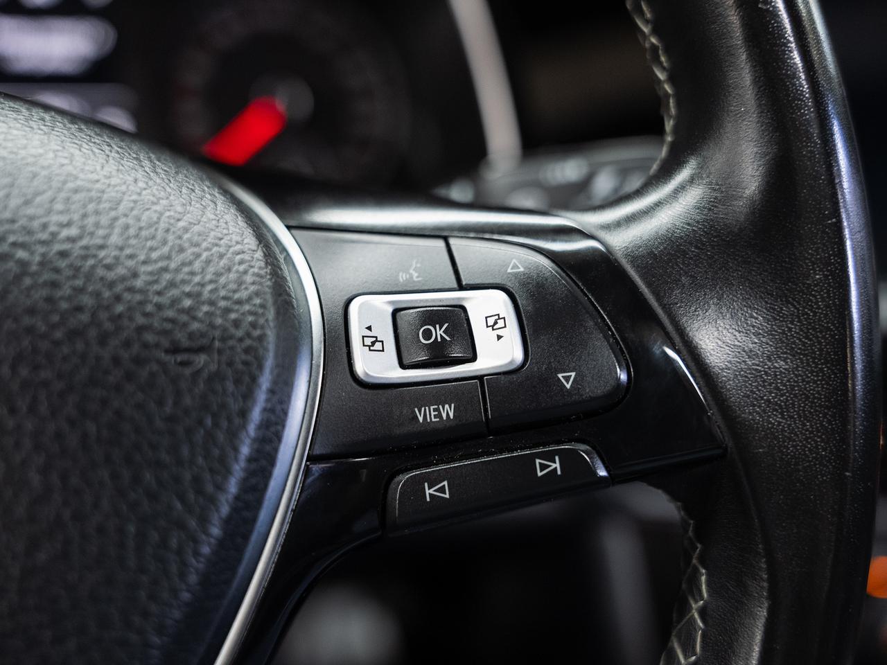 2021 Volkswagen Jetta HIGHLINE R-LINE | Nav | Sunroof | BSM | CarPlay